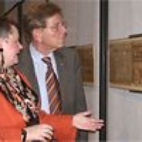 Museumsdirektorin Dr. Schoske mit Staatsminister Dr. Goppel