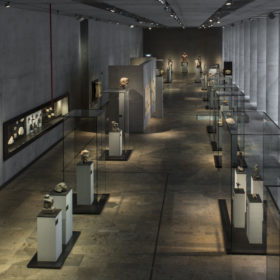 Blick in den Raum "KUnst und Zeit"