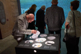 Menschen in der Sonderausstellung